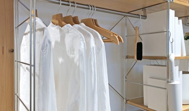 衣替えでワイシャツの正しい洗濯や保管収納方法を解説 Coromoe